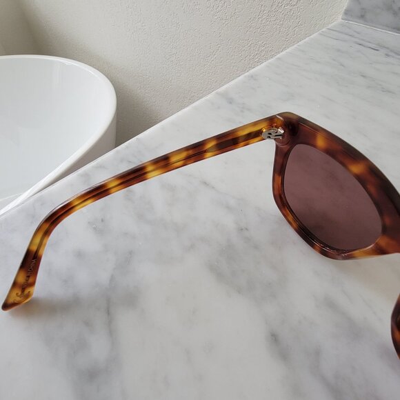 Madewell Leopard Sunglasses - Picture 4 of 4
